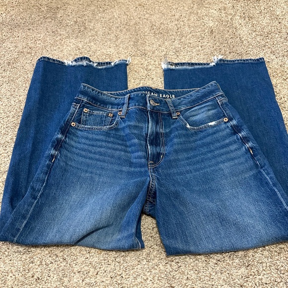 AE Strigid Super High-Waisted Baggy Wide-Leg Ankle Jeans - Picture 2 of 10